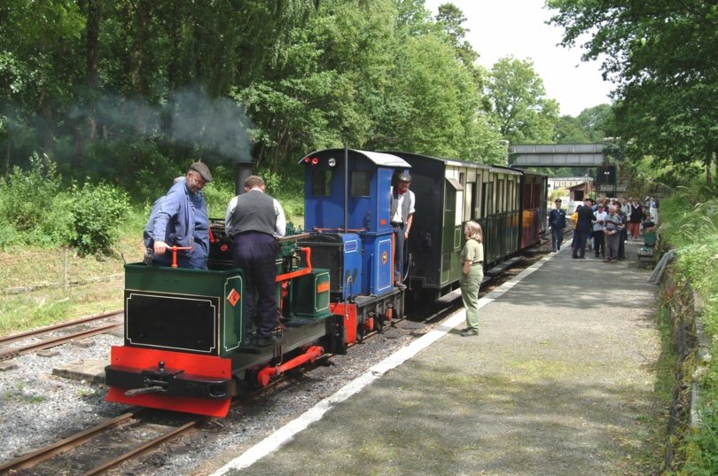 Henllan - Narrow Gauge railway Photo Gallery