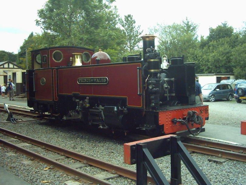 Prince Of Wales at Devil's Bridge - Narrow Gauge railway Photo Gallery