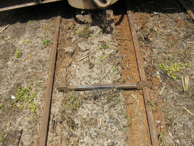 Over gauge by 132mm, just over 5 inches! Poorly maintained track results in derailments.